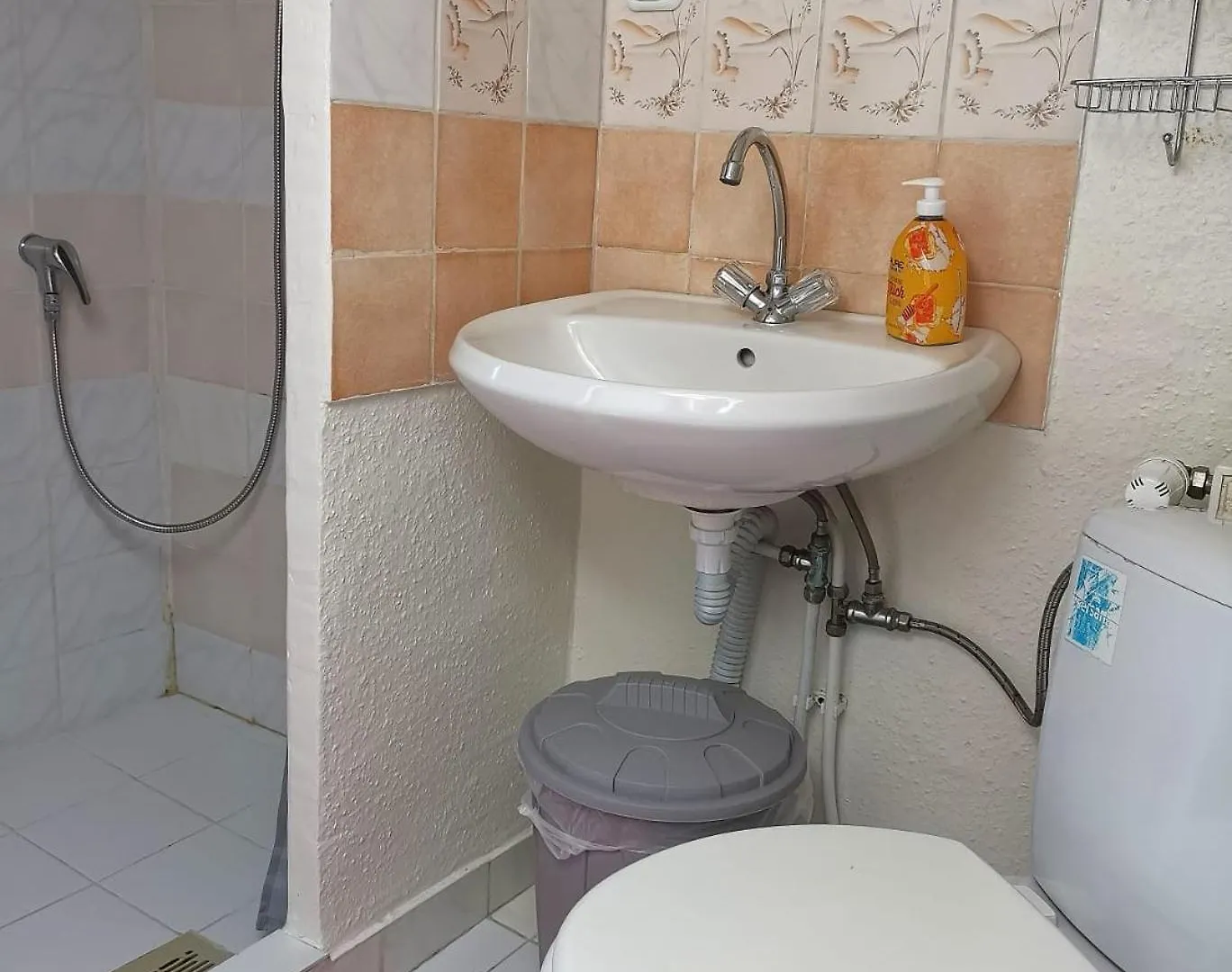 Privatunterkunft Privat Zimmer In Zwei-Zimmer-Wohnung Als 2Er Wg Köln